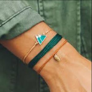 PURA VIDA bracelet club set (November 2019)